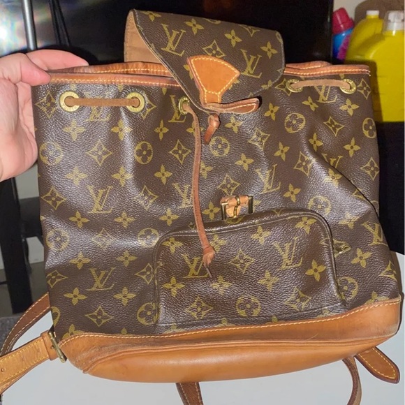 Handbags - Louis Vuitton Monogram Montsouris MM Backpack